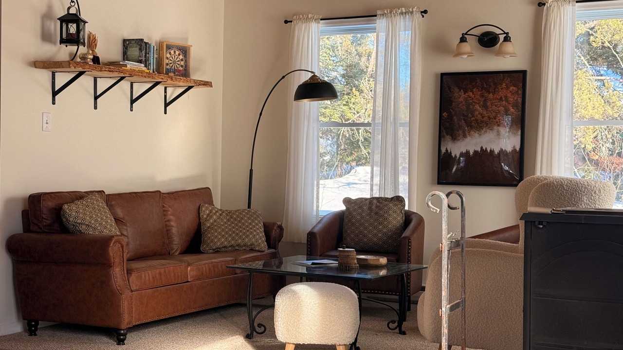 Photo of Livingroom in Grand Marais