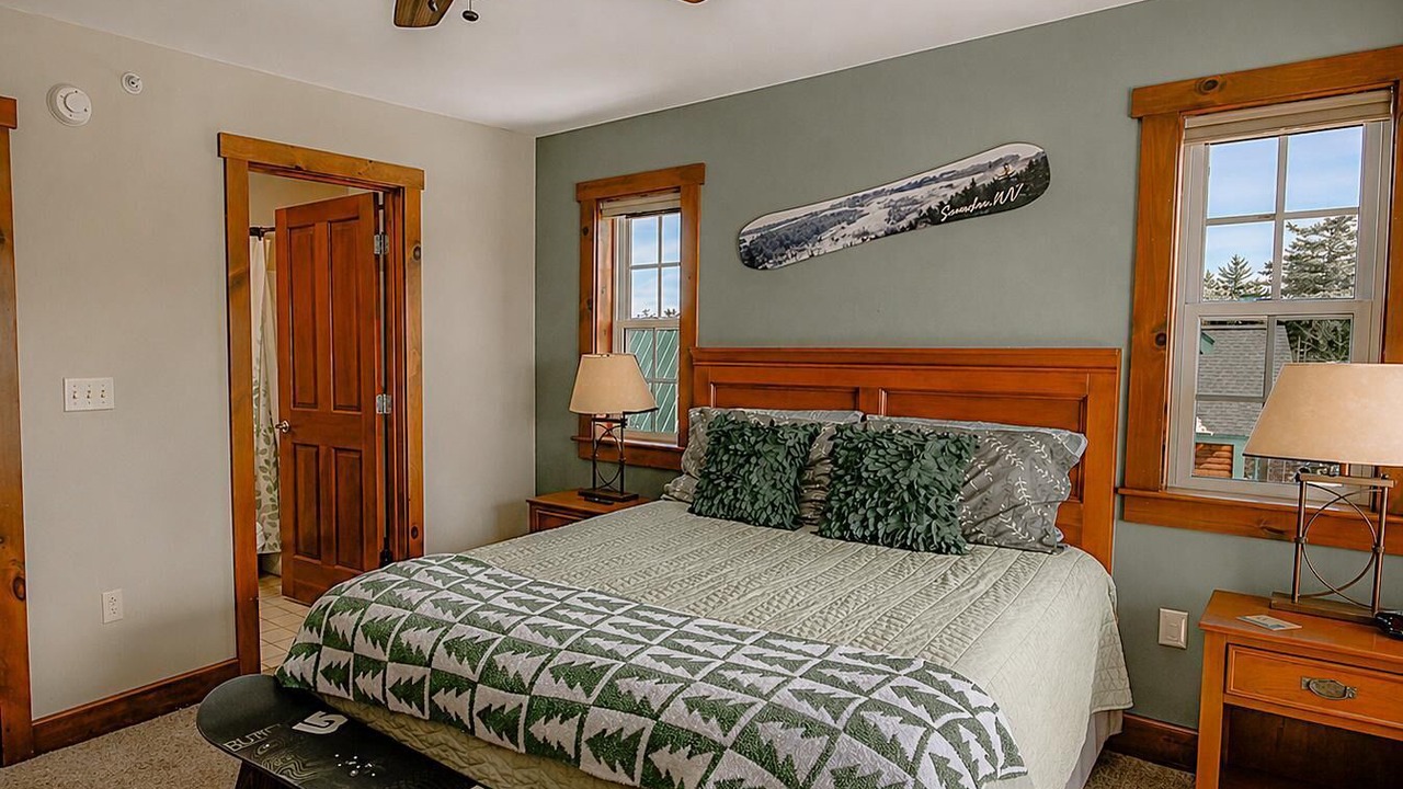 Photo of Bedroom in Snowshoe