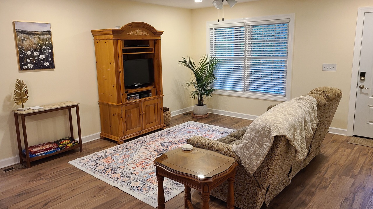Photo of Livingroom in Christiansburg