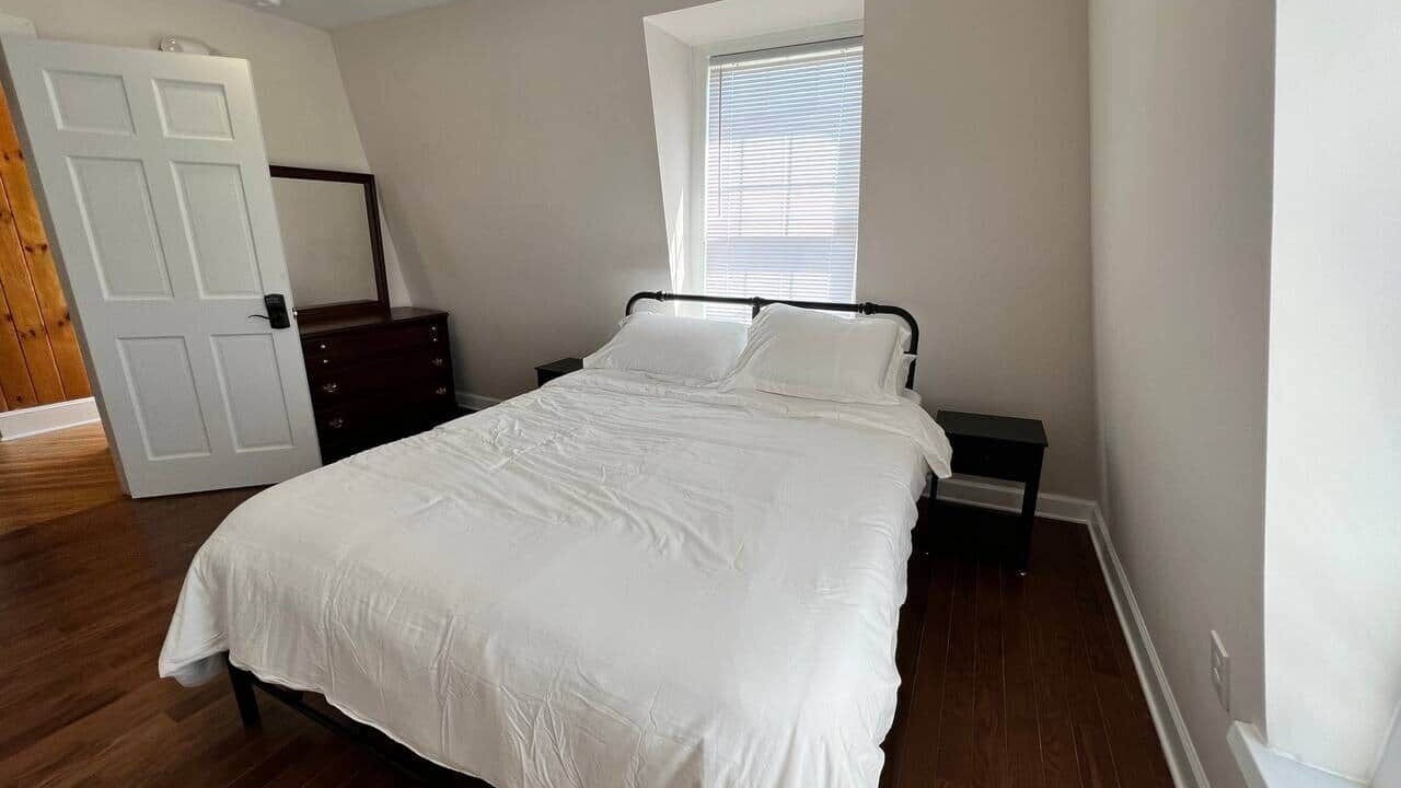 Photo of Bedroom in Fries