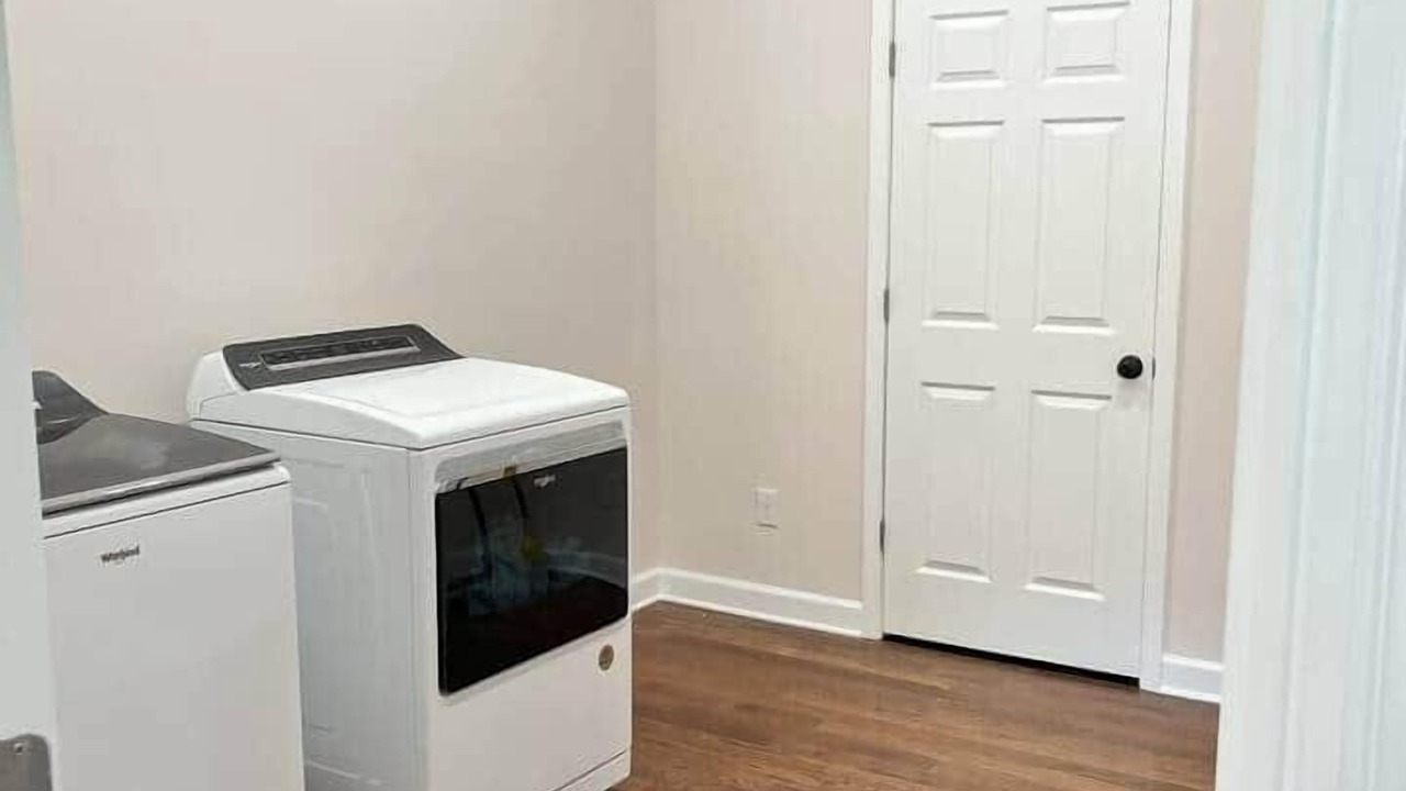Photo of Bedroom in Fries