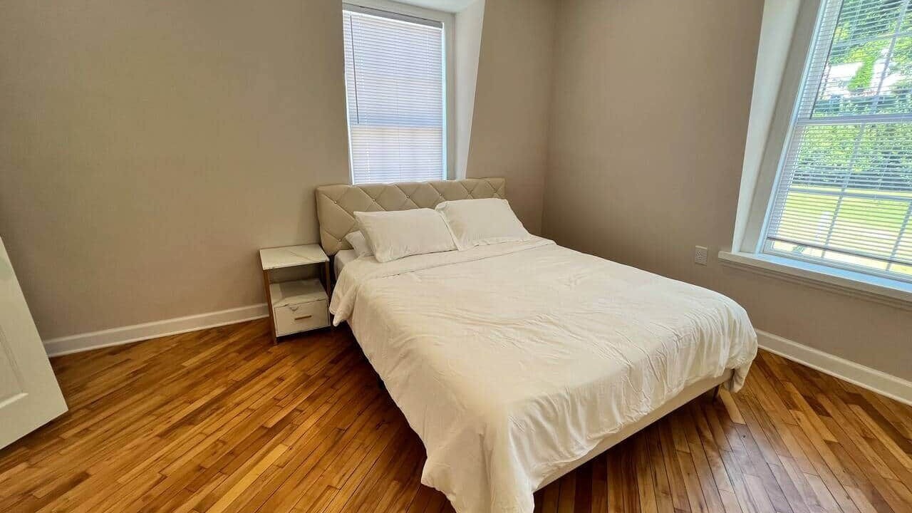 Photo of Bedroom in Fries