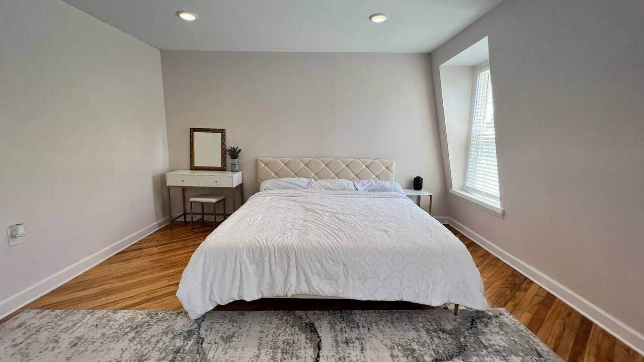 Photo of Bedroom in Fries