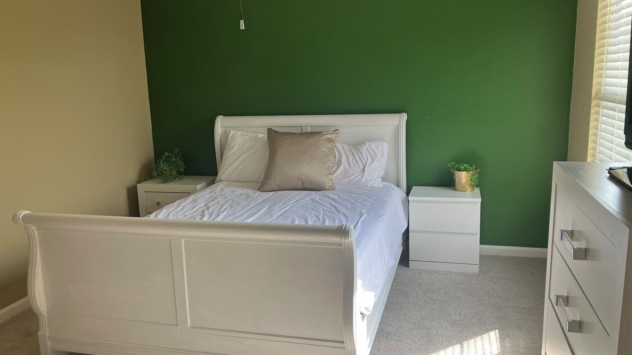 Photo of Bedroom in Lake Dallas