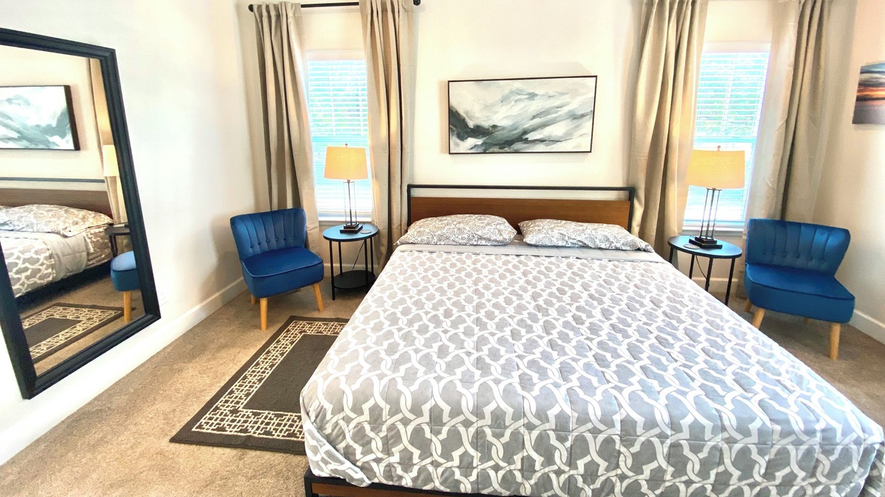 Photo of Bedroom in Grogan's Mill
