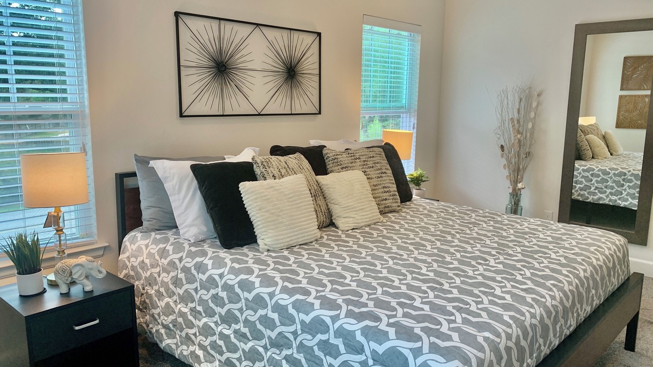 Photo of Bedroom in Grogan's Mill