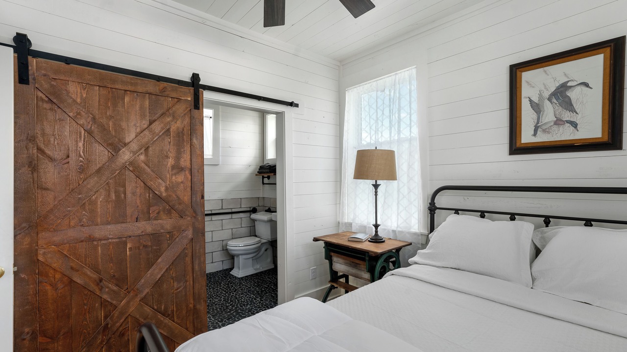 Photo of Bedroom in Driftwood