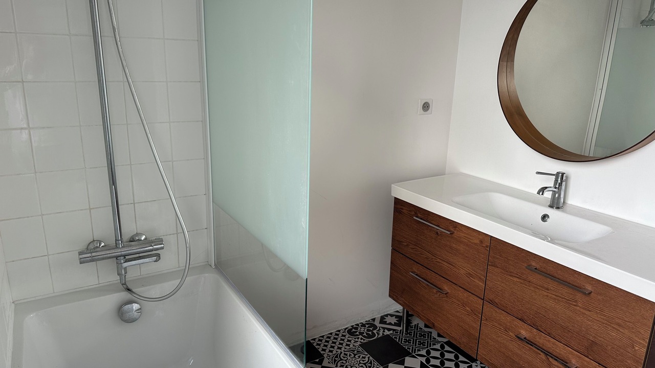 Photo of Bathroom in Lion-sur-Mer