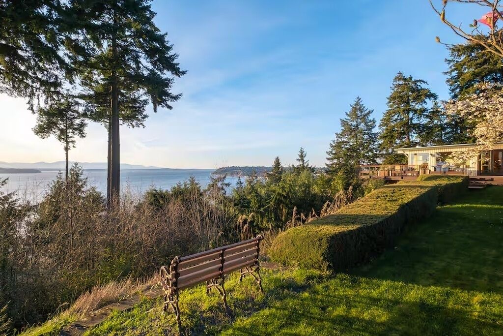 Photo of Outdoor in Seahurst