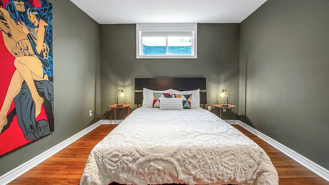 Photo of Bedroom in Ottawa Division