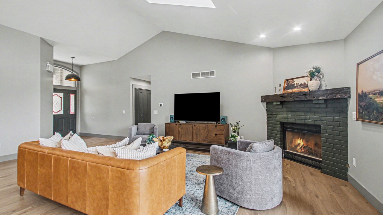 Photo of Livingroom in New Richmond