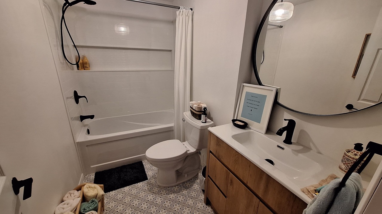 Photo of Bathroom in Scugog