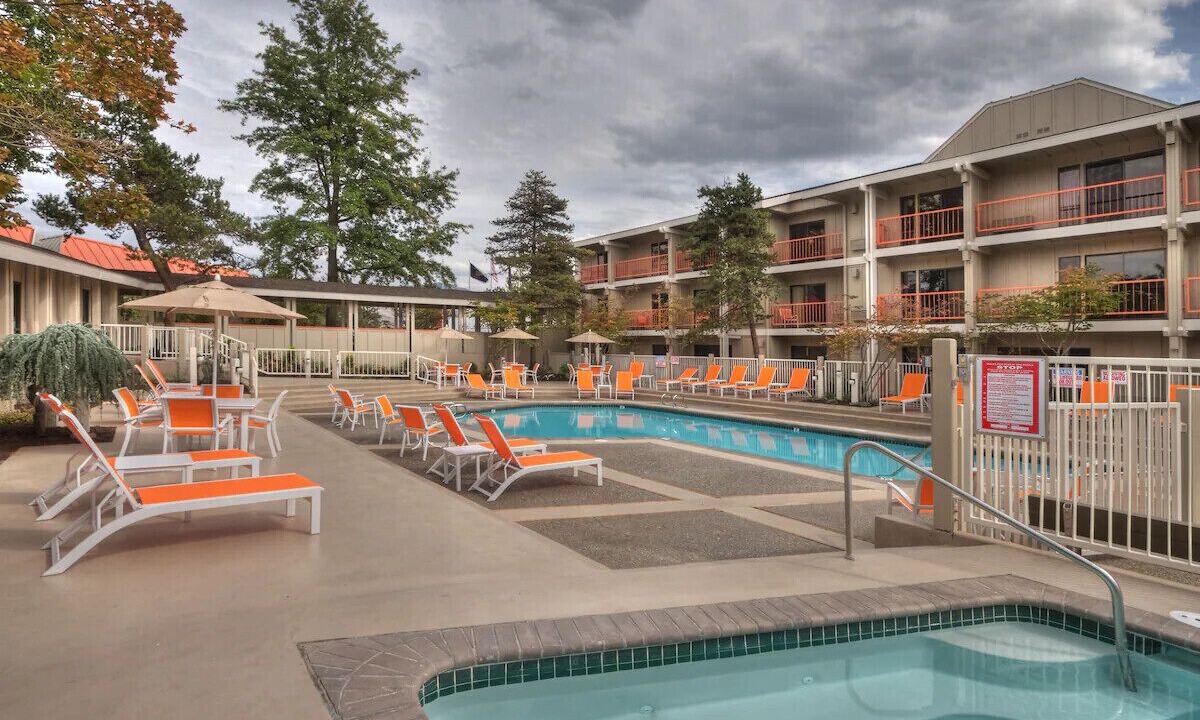 Photo of Outdoor in Ashland