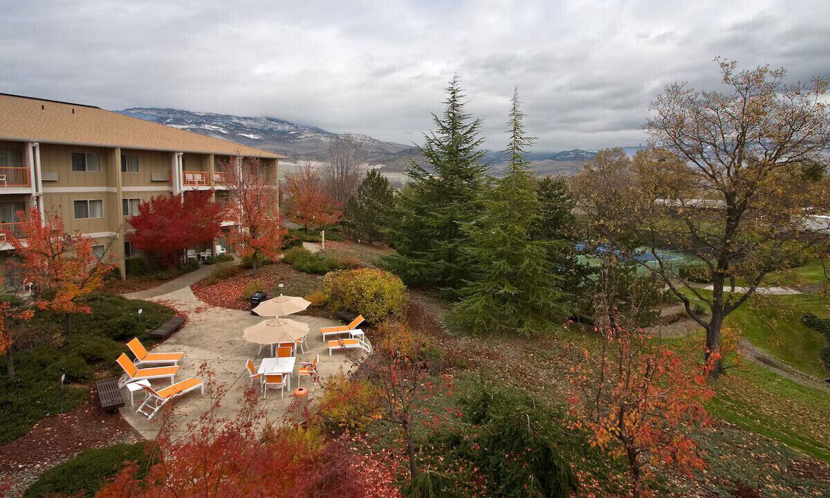 Photo of Outdoor in Ashland