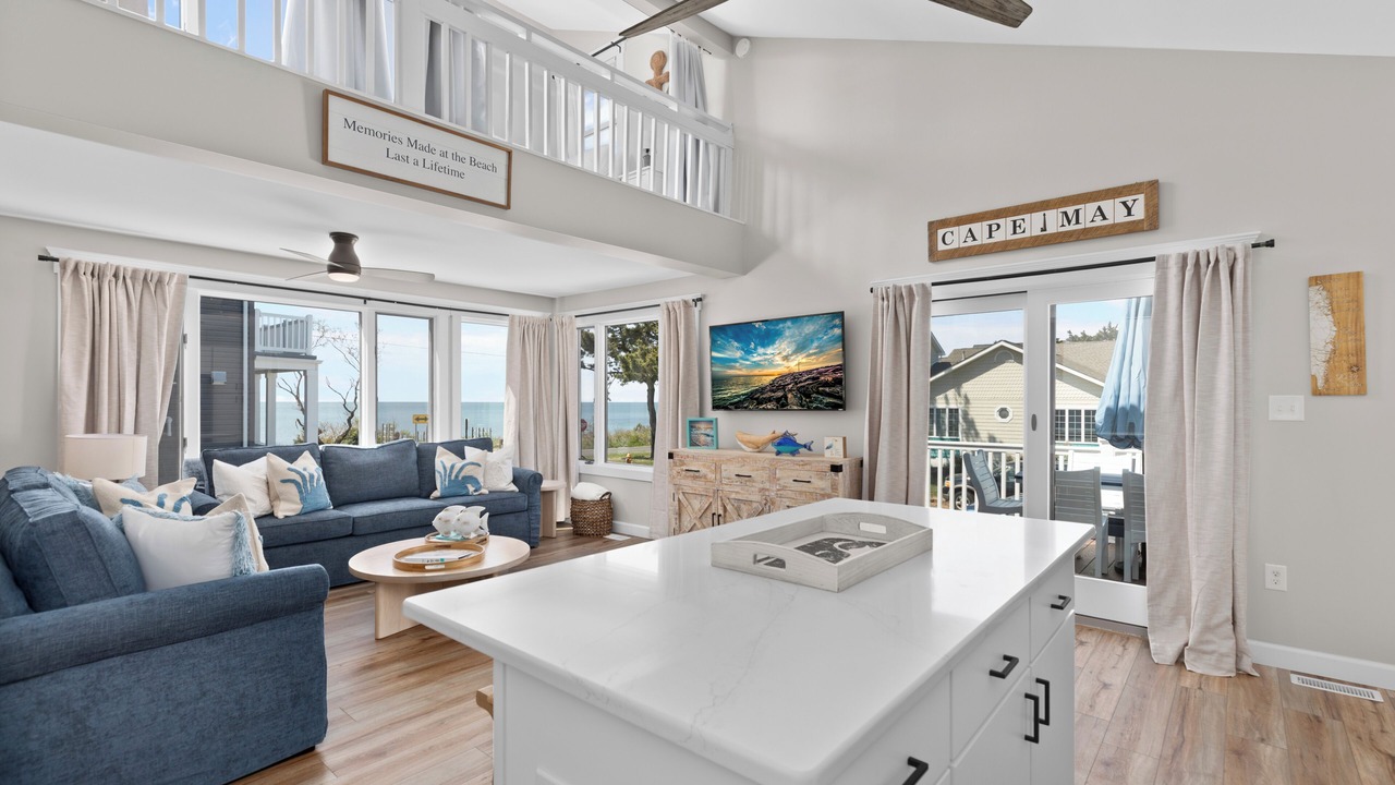 Photo of Livingroom in Town Bank
