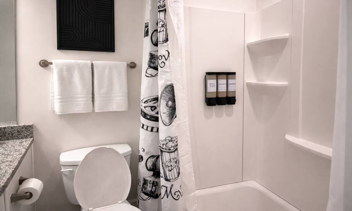 Photo of Bathroom in Yulee