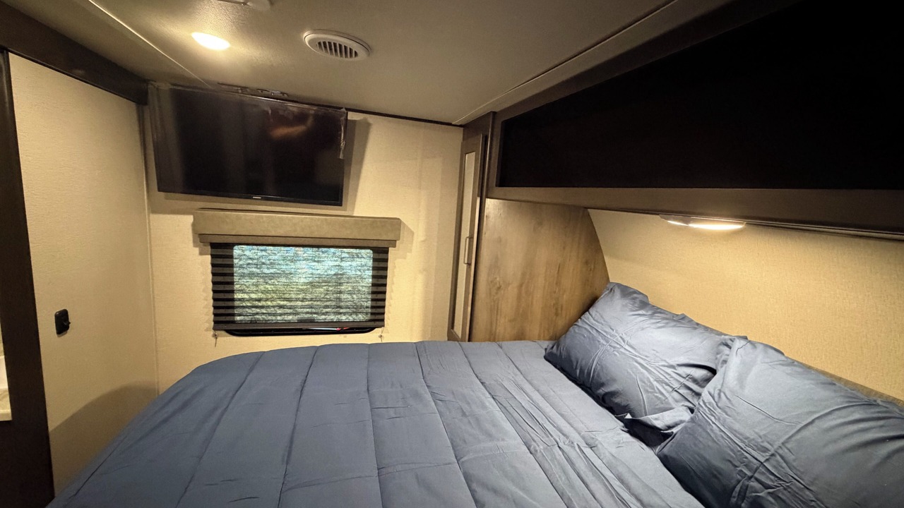 Photo of Bedroom in Lake City