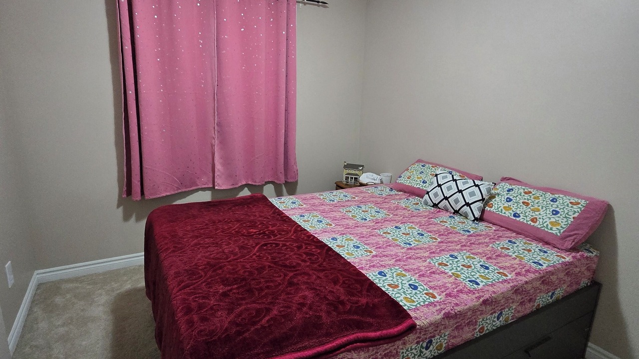 Photo of Bedroom in Napanee