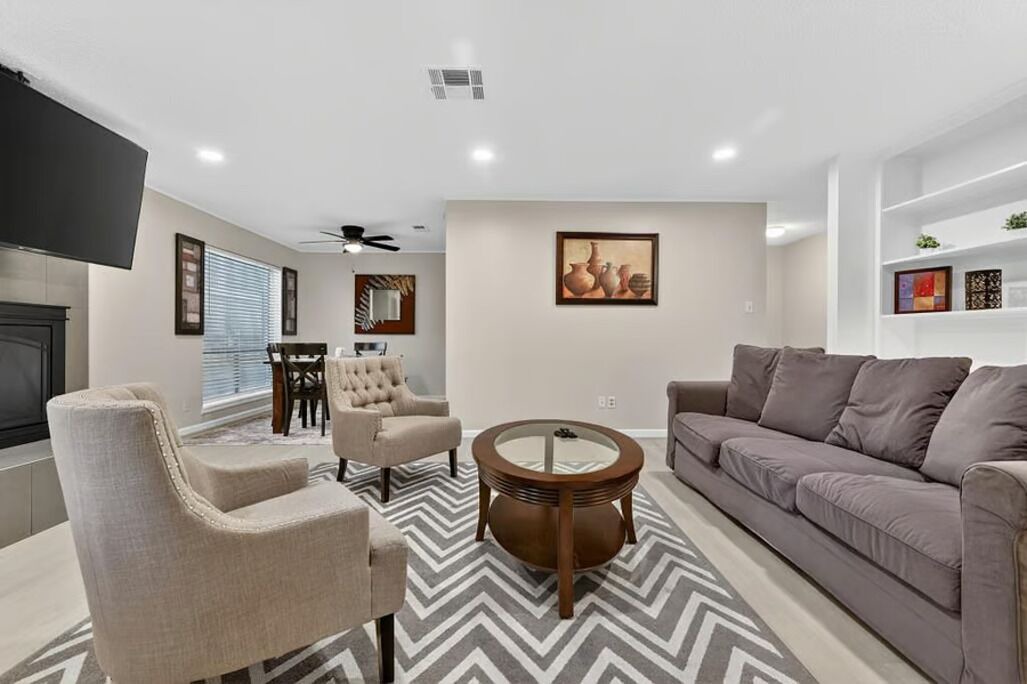 Photo of Livingroom in Sugar Land
