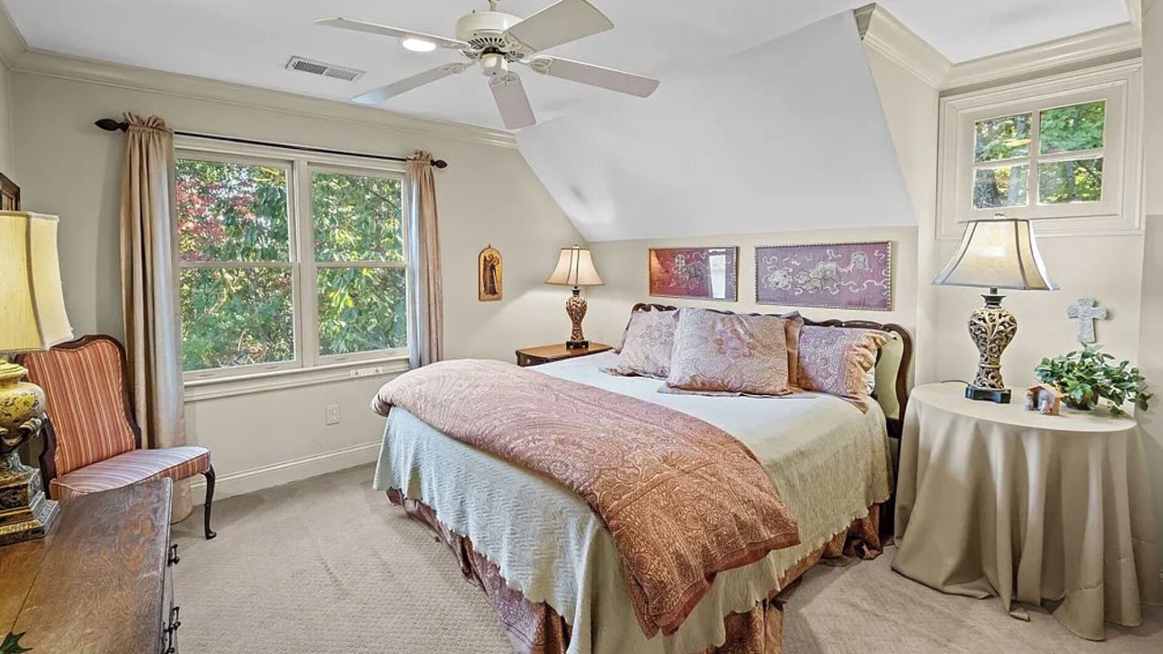 Photo of Bedroom in Big Canoe