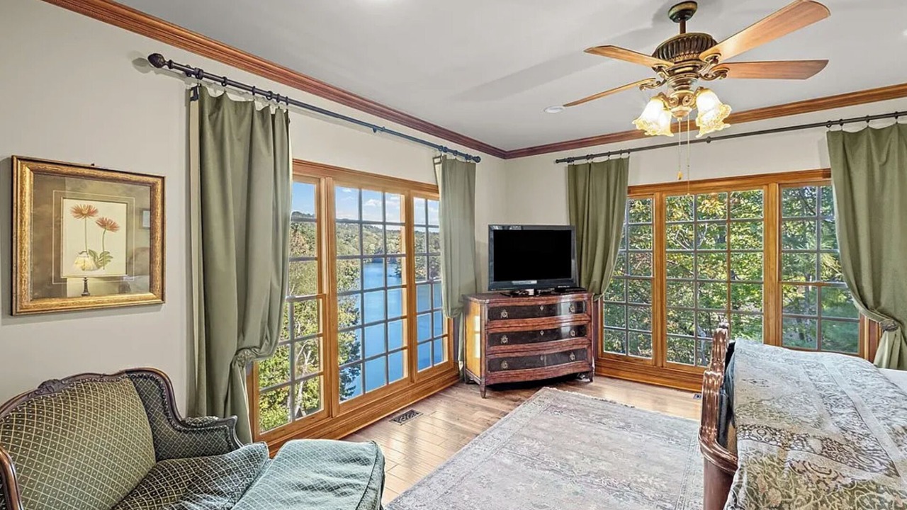 Photo of Bedroom in Big Canoe