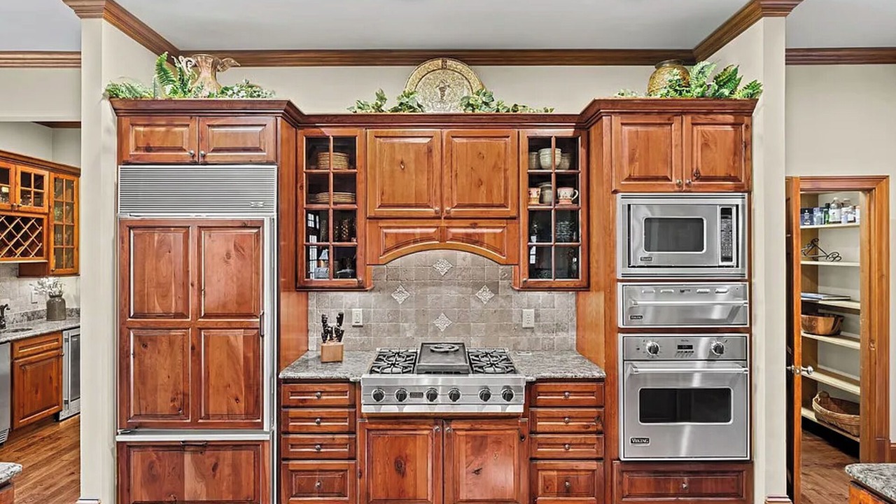 Photo of Kitchen in Big Canoe