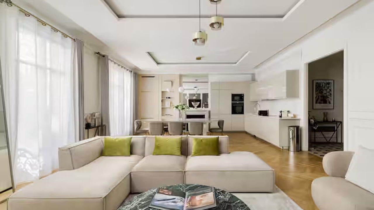 Photo of Livingroom in Champs-Elysees