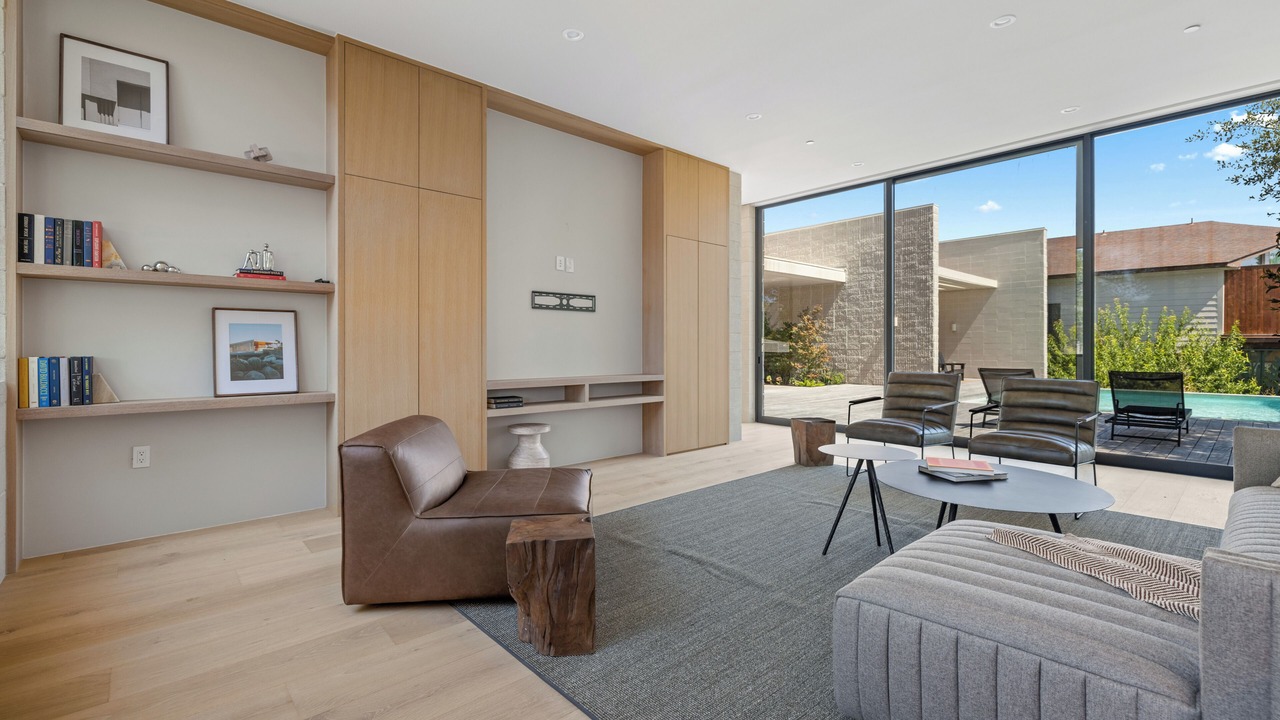 Photo of Livingroom in Ledge At Wild Basin