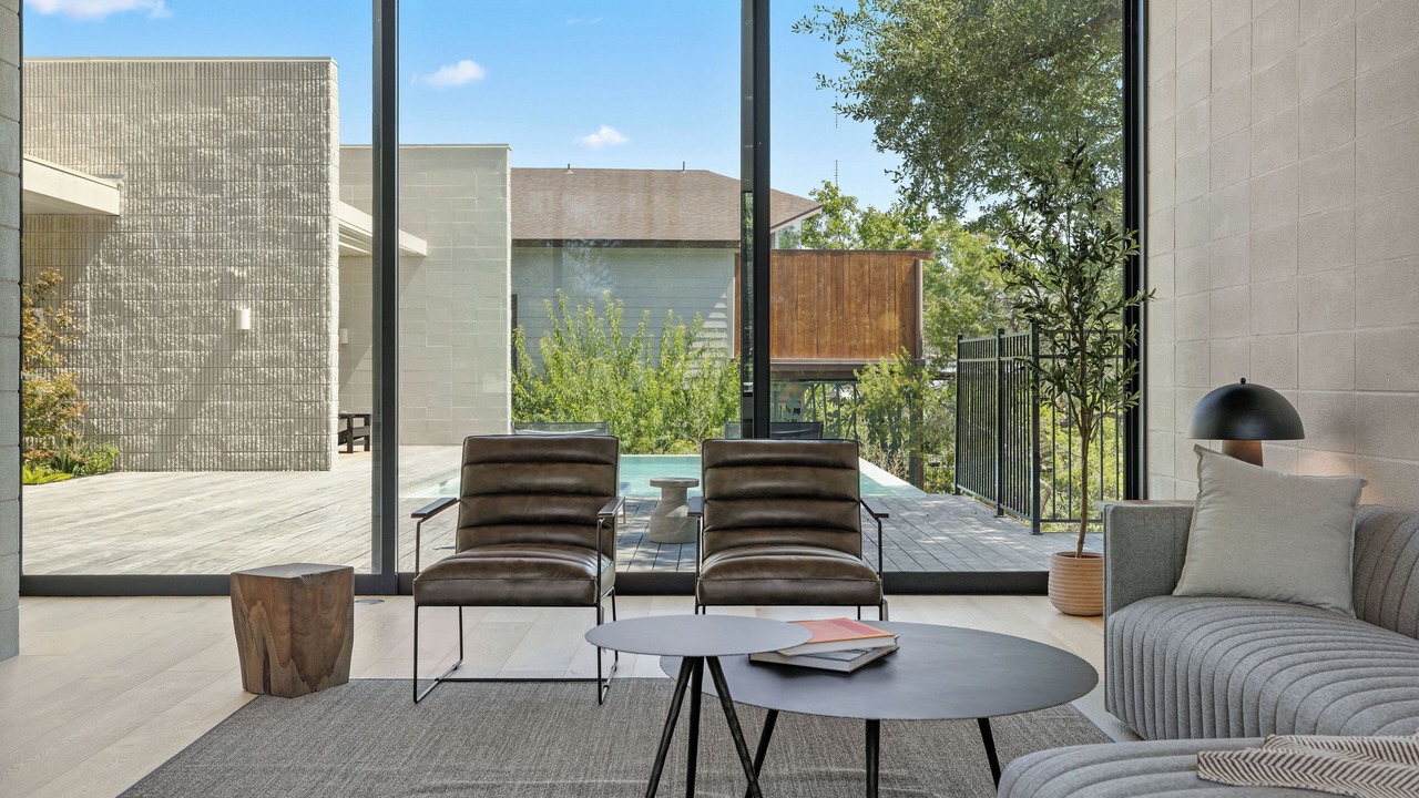 Photo of Livingroom in Ledge At Wild Basin