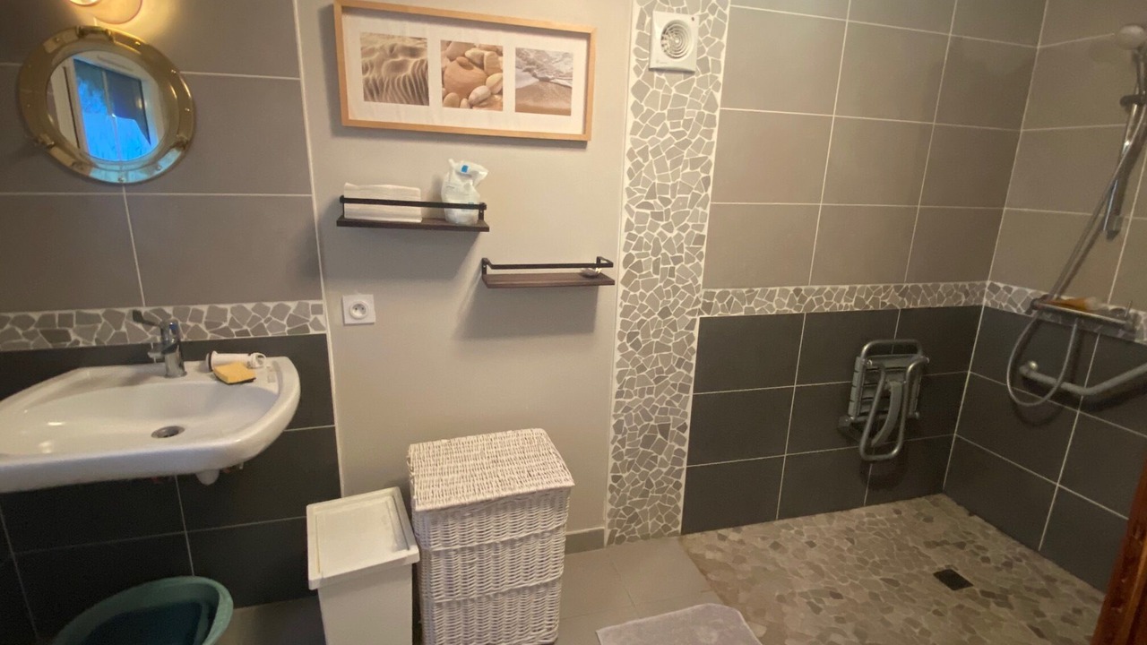 Photo of Bathroom in Herbignac
