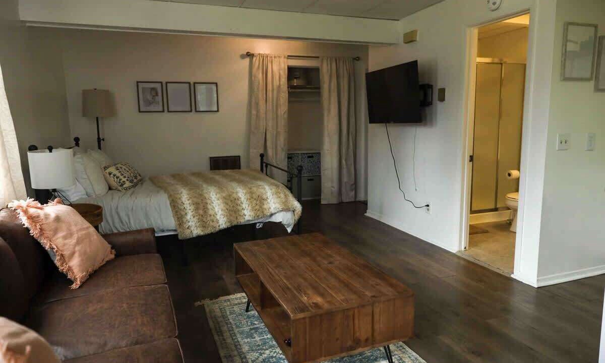 Photo of Bedroom in Brainerd