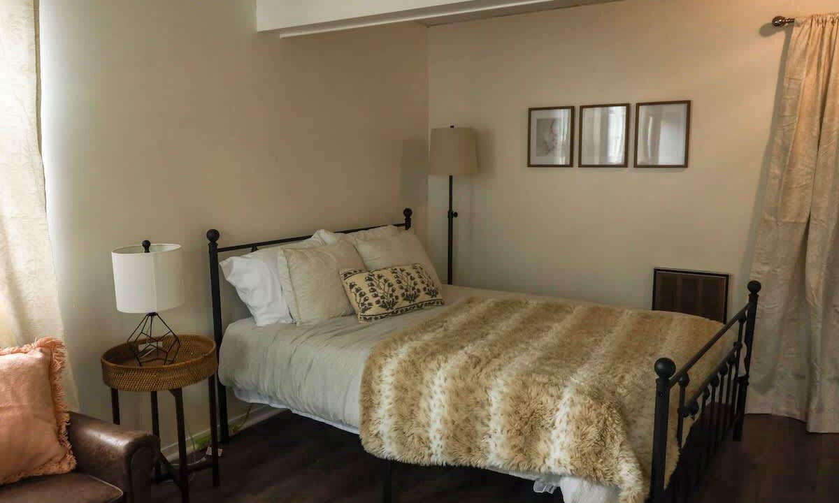 Photo of Bedroom in Brainerd
