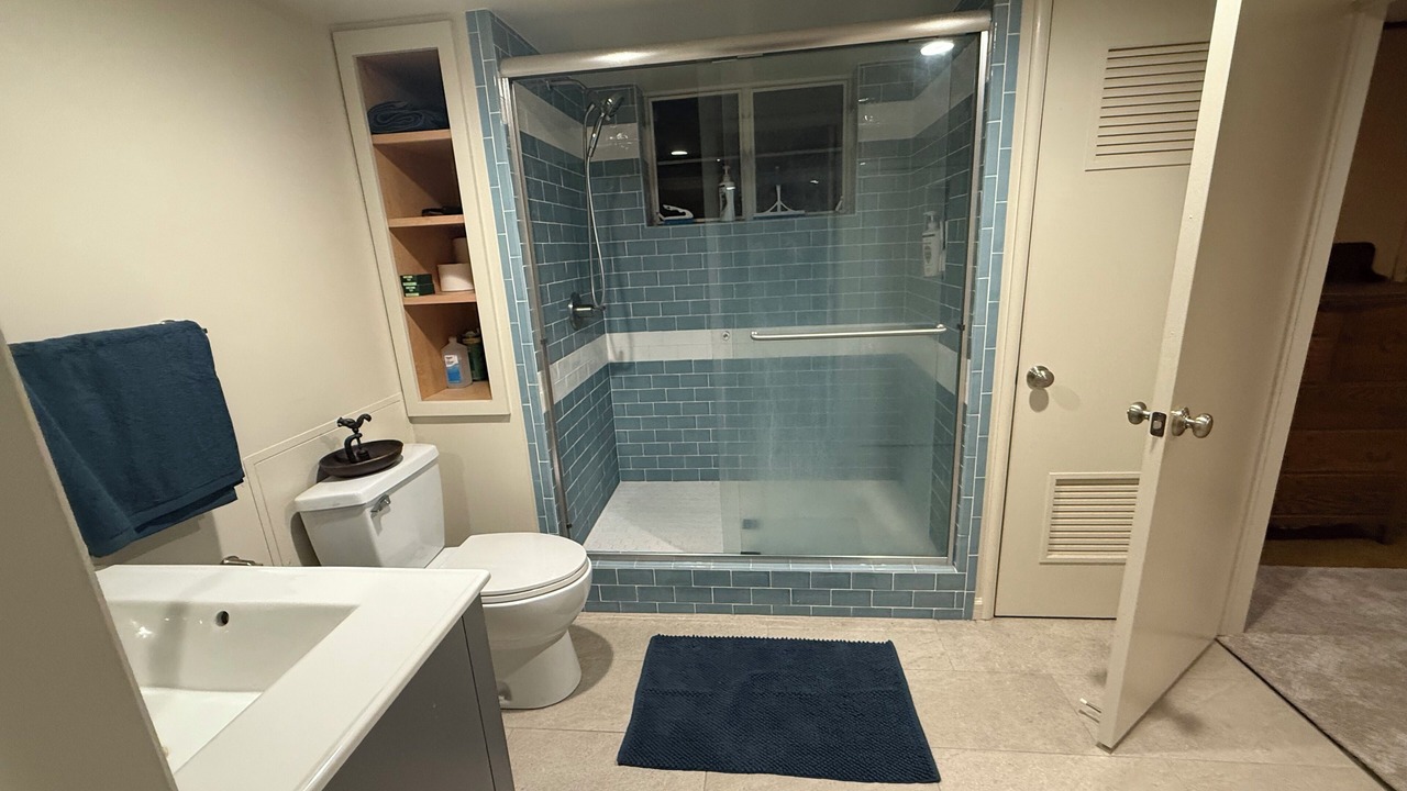 Photo of Bathroom in Woodland