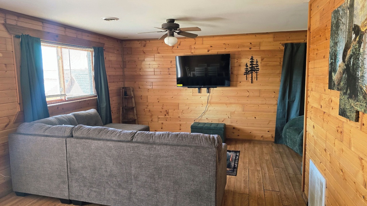 Photo of Livingroom in Warrens
