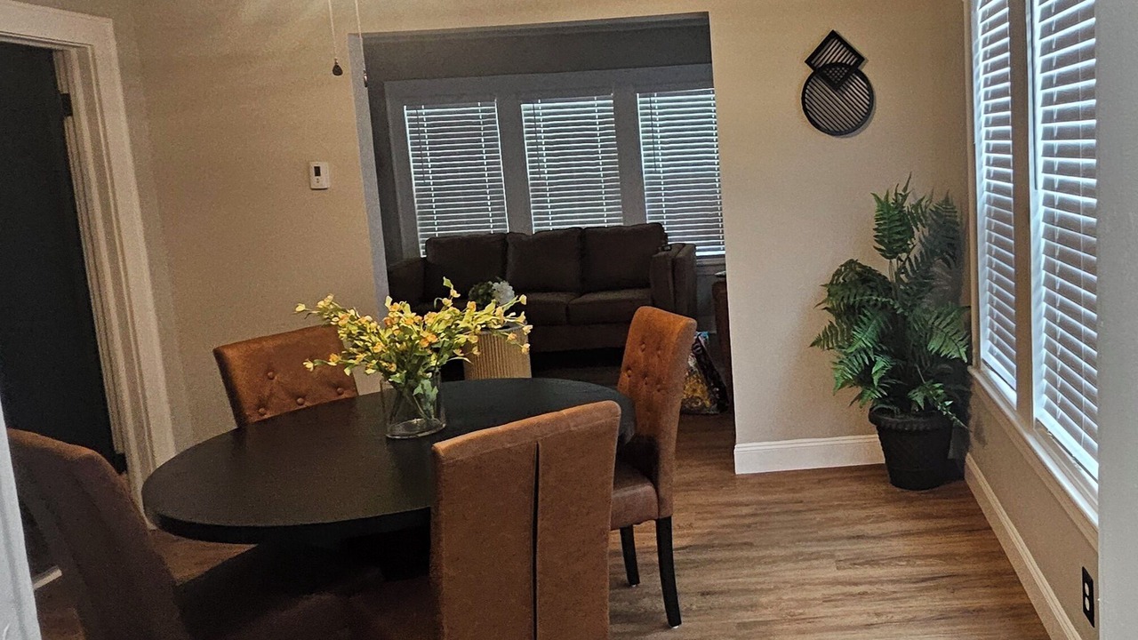 Photo of Livingroom in Syracuse
