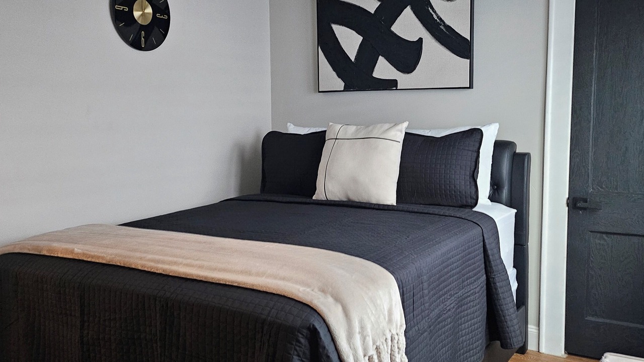 Photo of Bedroom in Syracuse