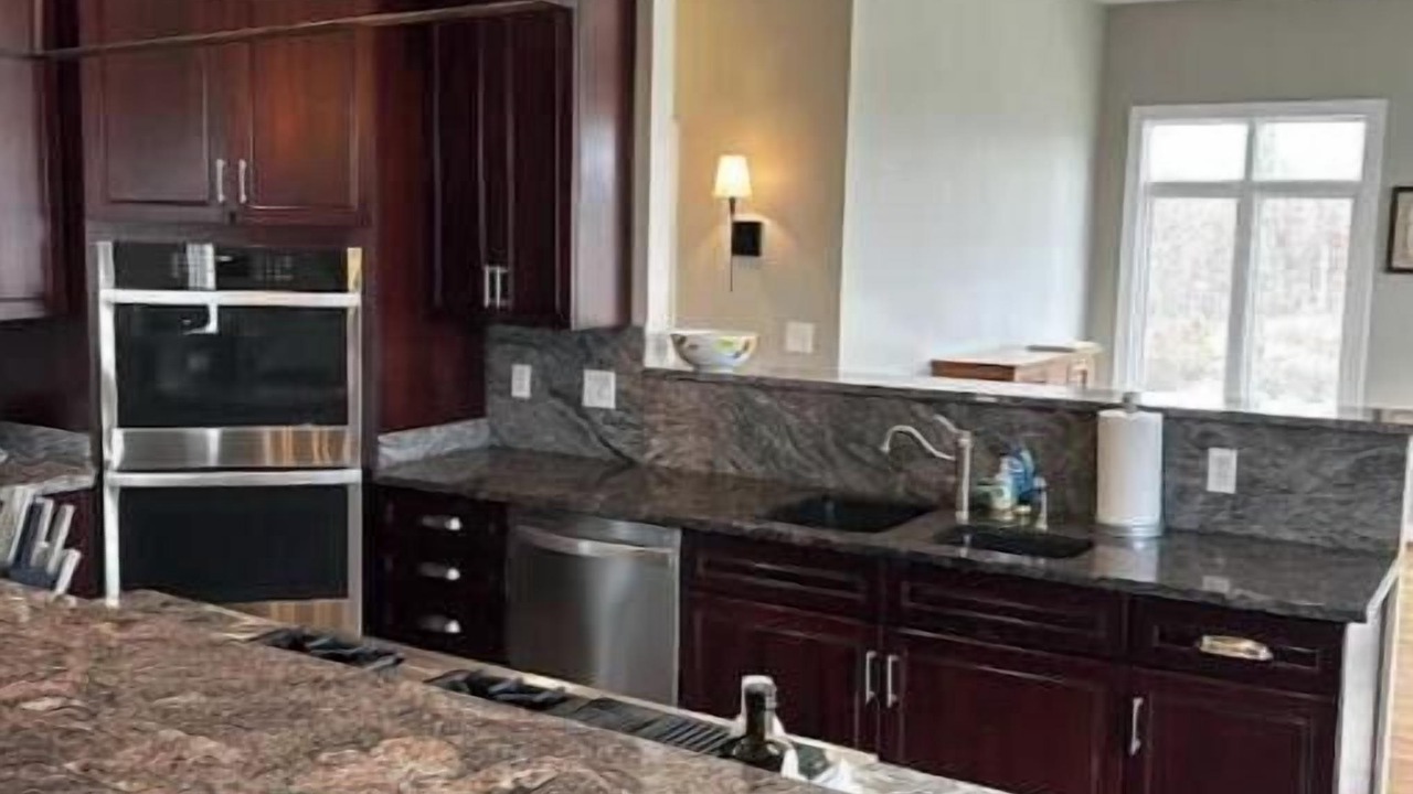 Photo of Kitchen in Bremo Bluff