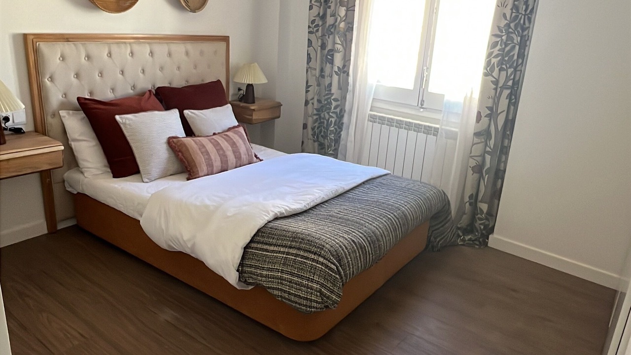 Photo of Bedroom in Campdevanol