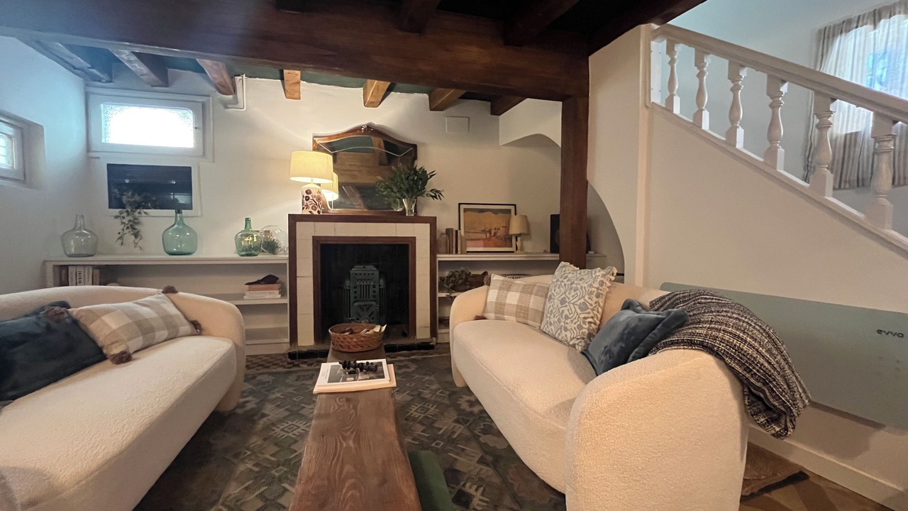 Photo of Livingroom in Campdevanol