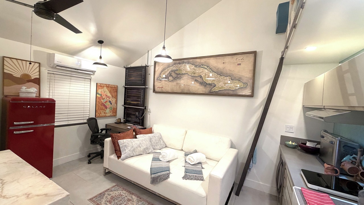 Photo of Livingroom in Homestead