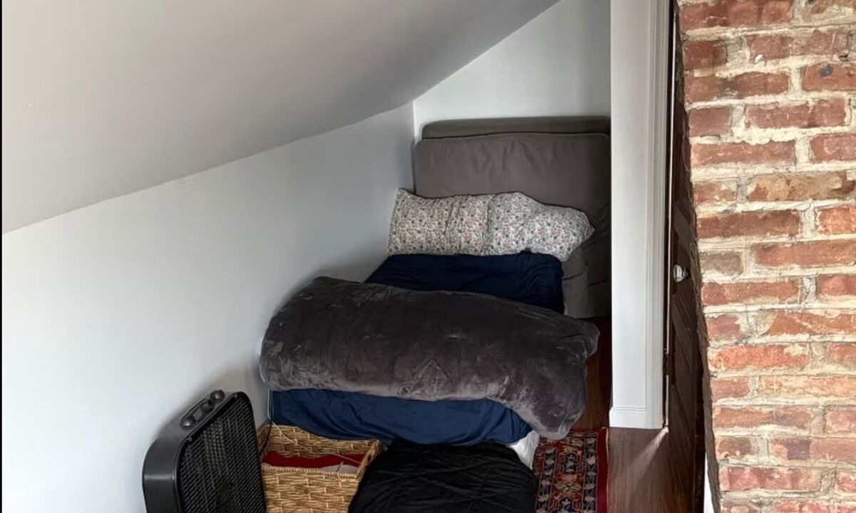 Photo of Bedroom in Belleville