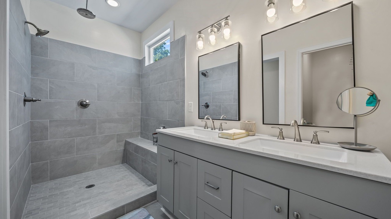 Photo of Bathroom in Downtown