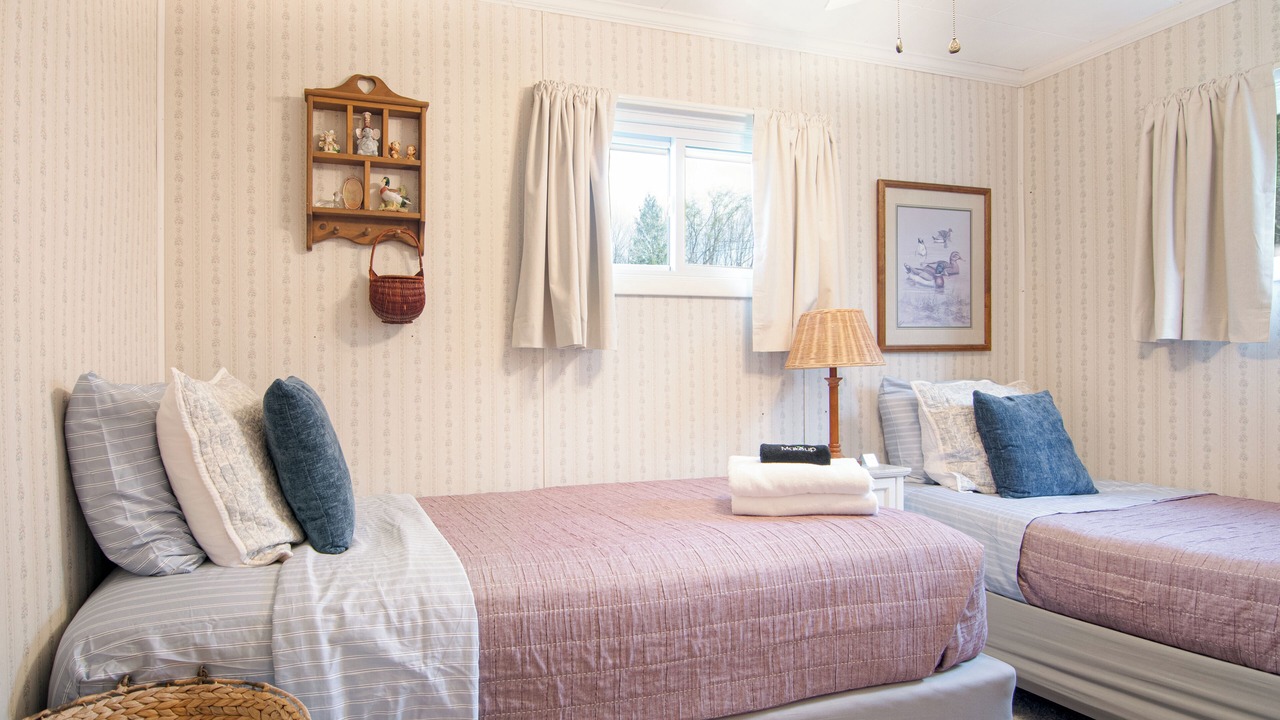 Photo of Bedroom in Pymatuning Central
