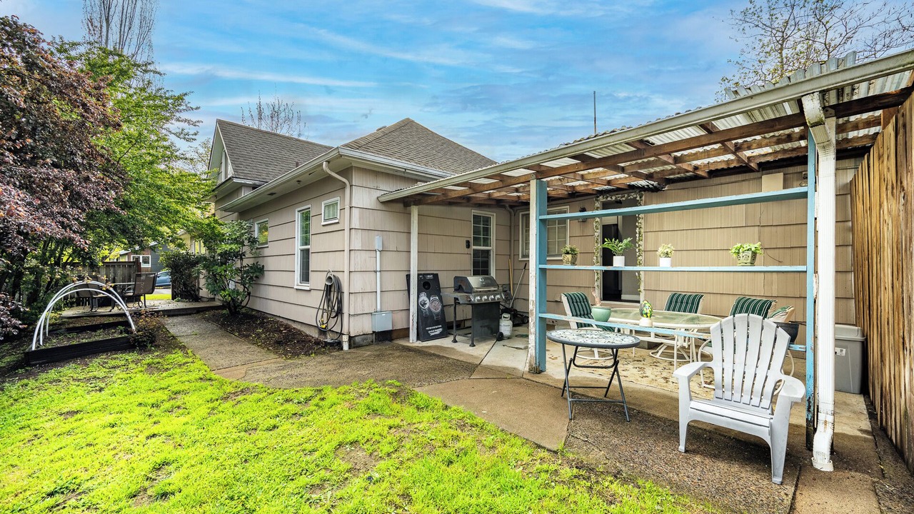 Photo of Outdoor in West Eugene