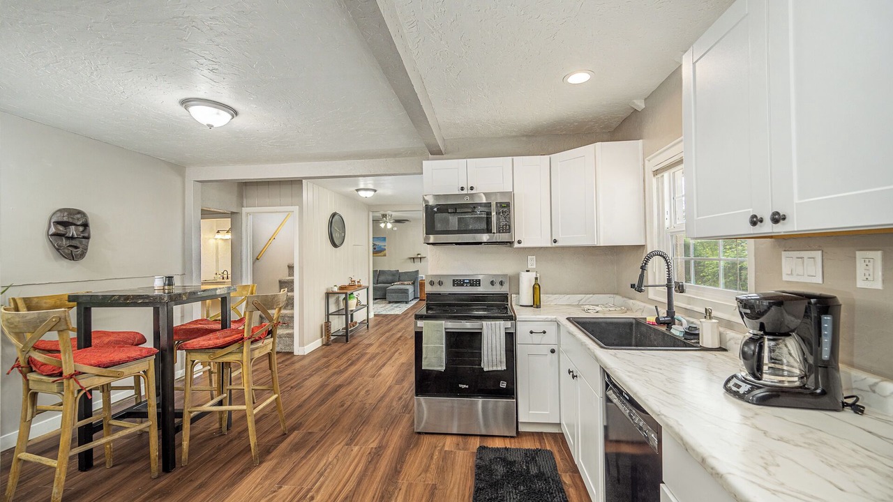 Photo of Kitchen in West Eugene