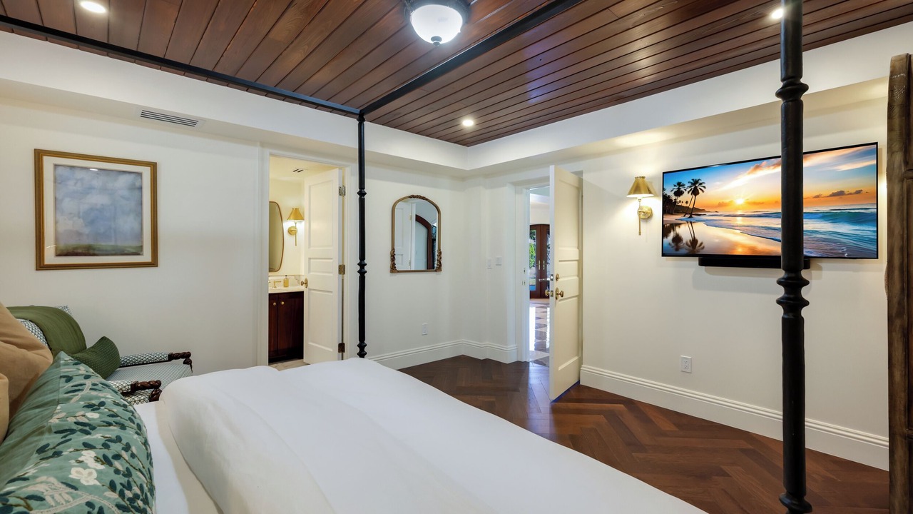 Photo of Bedroom in Boca Grande