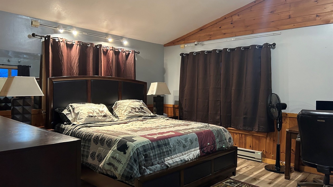 Photo of Bedroom in Dexter