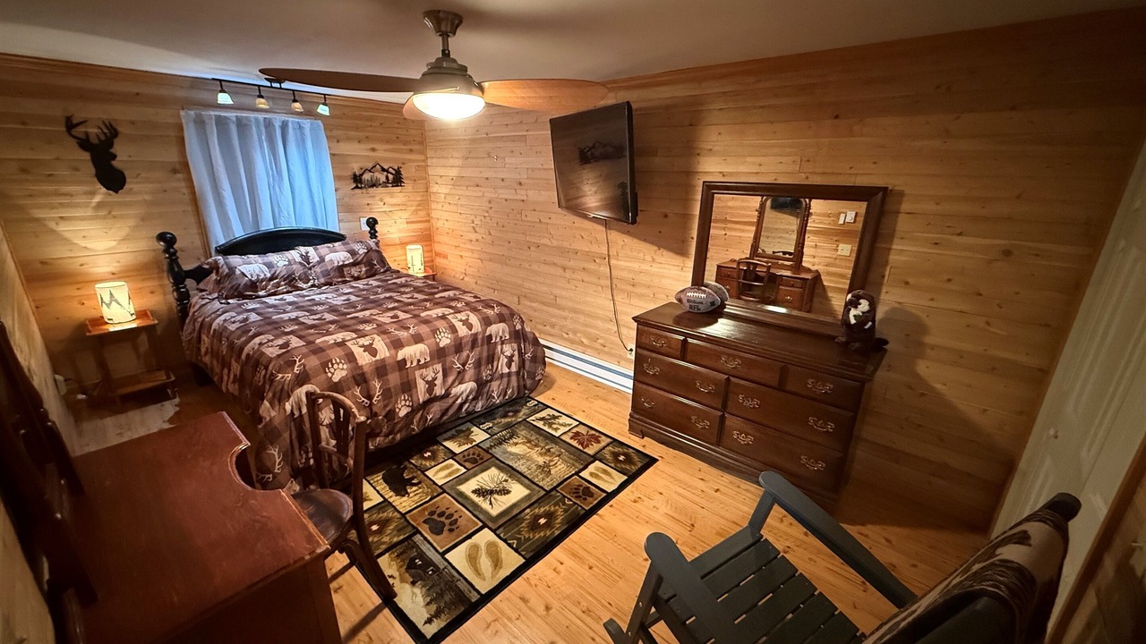 Photo of Bedroom in Dexter