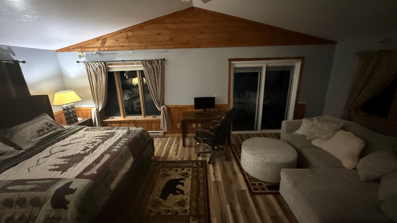 Photo of Bedroom in Dexter
