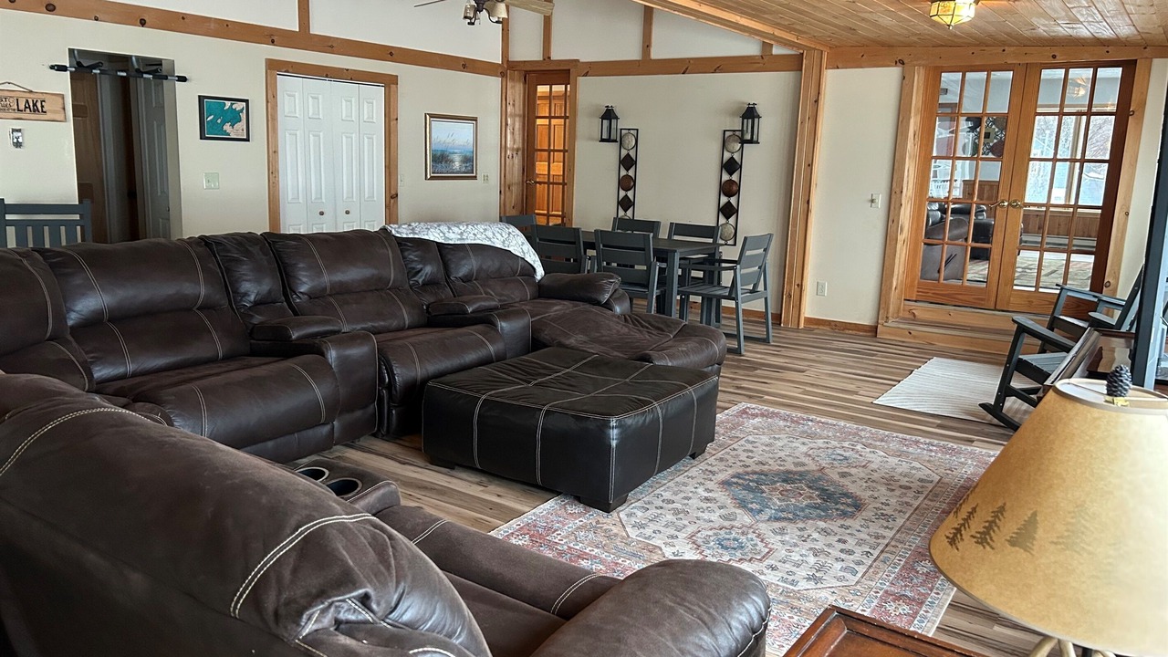 Photo of Livingroom in Dexter